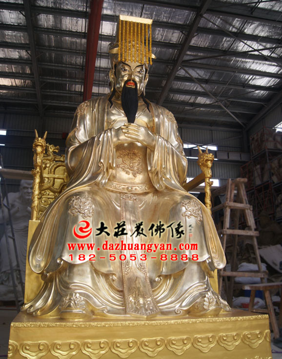 待出货的玉皇大帝神像 待出货的玉皇大帝神像
