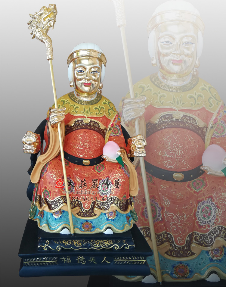 土地婆彩绘贴金神像