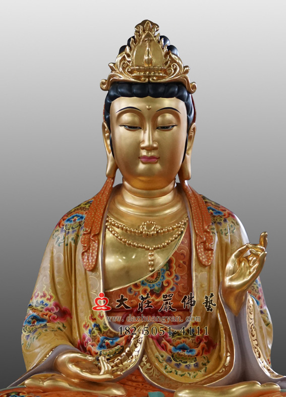 彩绘贴金大势至菩萨正面近照