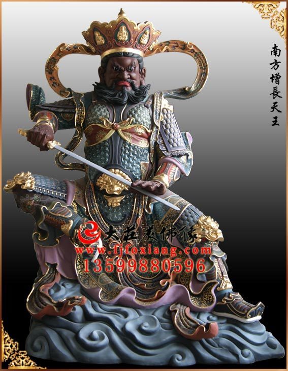 南方增长天王彩绘佛像