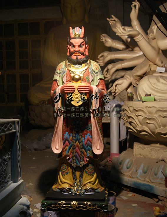 南海龙王神像现场实拍图