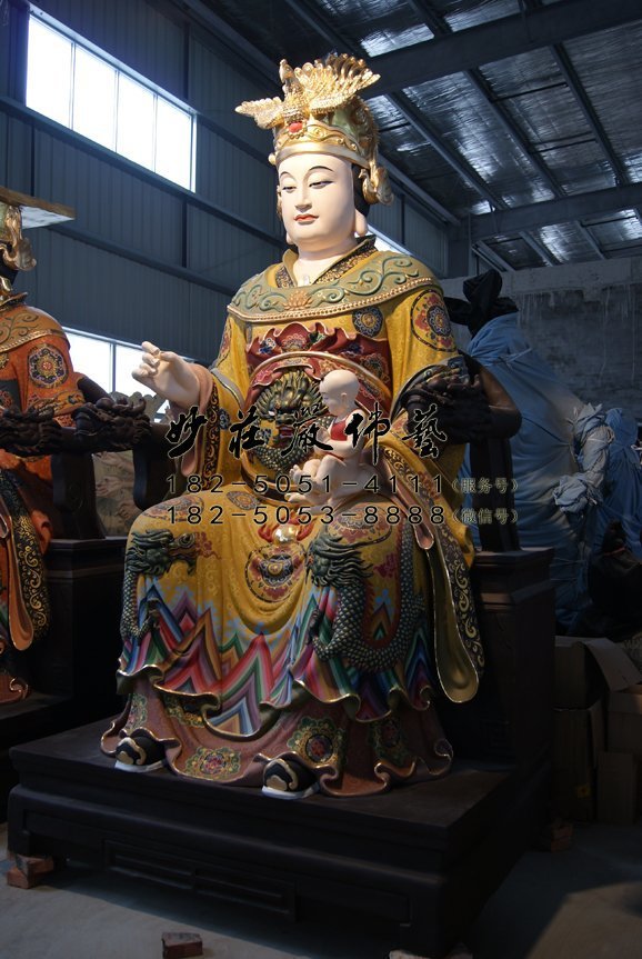 送子娘娘神像现场实拍图