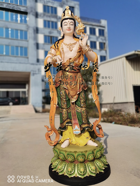 骑龙观音彩绘佛像