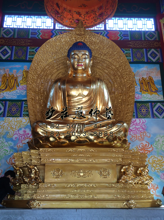 释迦牟尼佛像