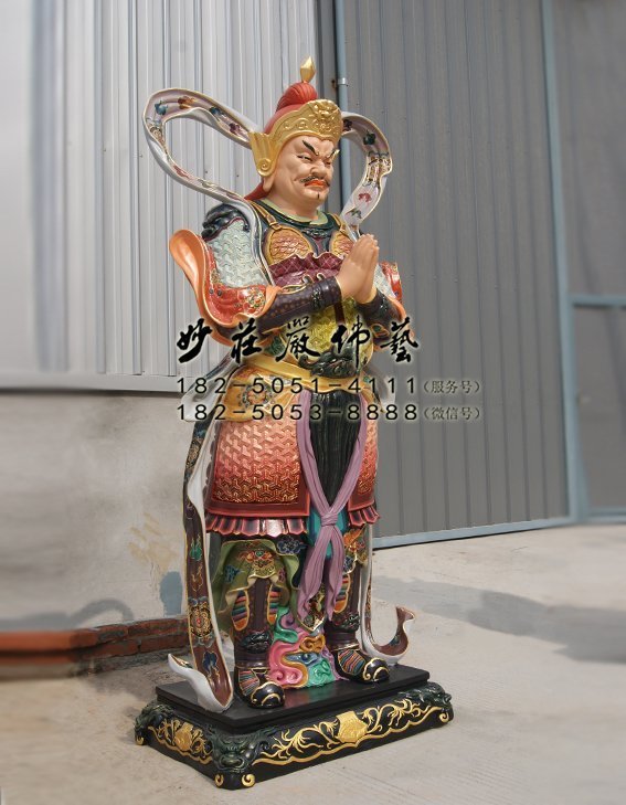 铜雕大梵天侧面照