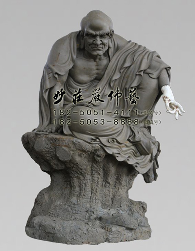 布袋罗汉塑像