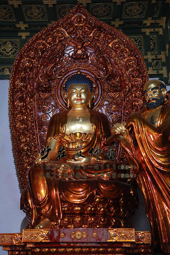 药师佛贴金佛像