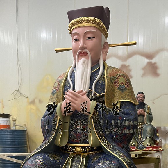 社公神像侧面近照