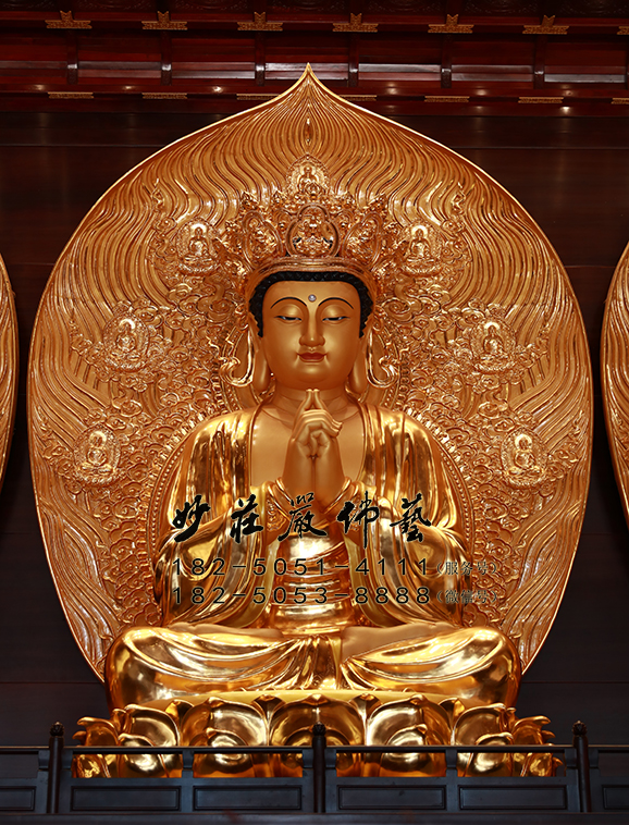 毗卢遮那佛雕塑