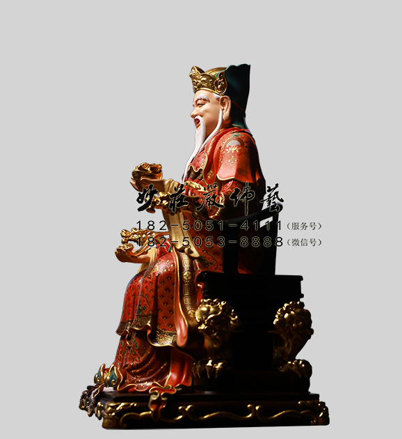 土地公塑像