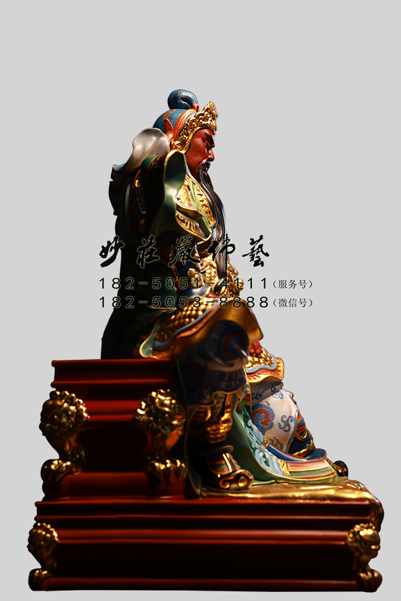 关公神像