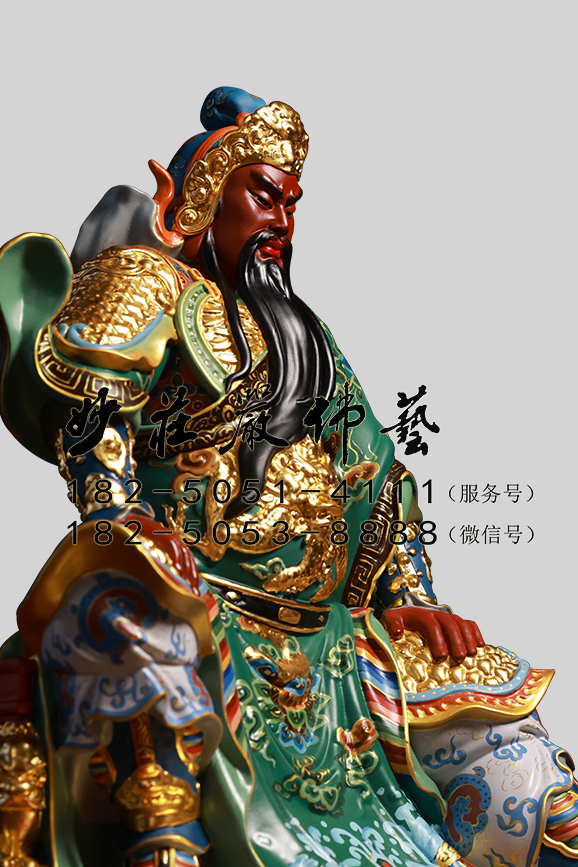 关公神像左侧近照