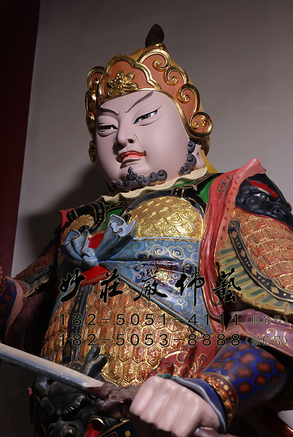 邓元帅右侧近照