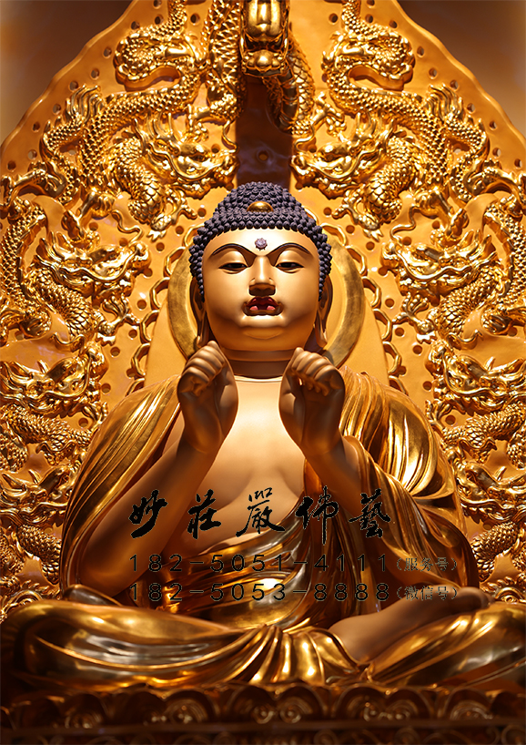 尸弃佛塑像正面近照