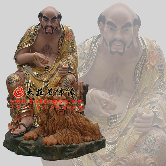 半托迦尊者塑像