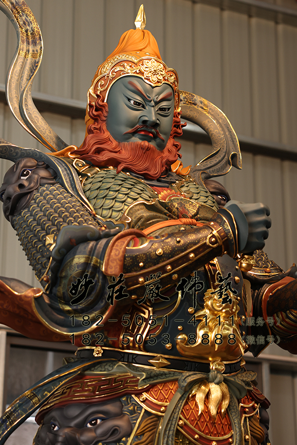 ‌温琼元帅‌塑像