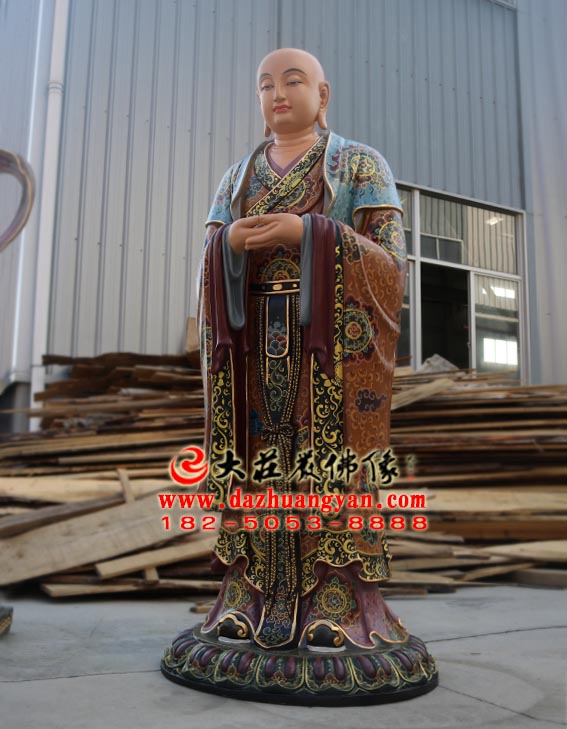 地藏王弟子之道明法师彩绘塑像侧面照