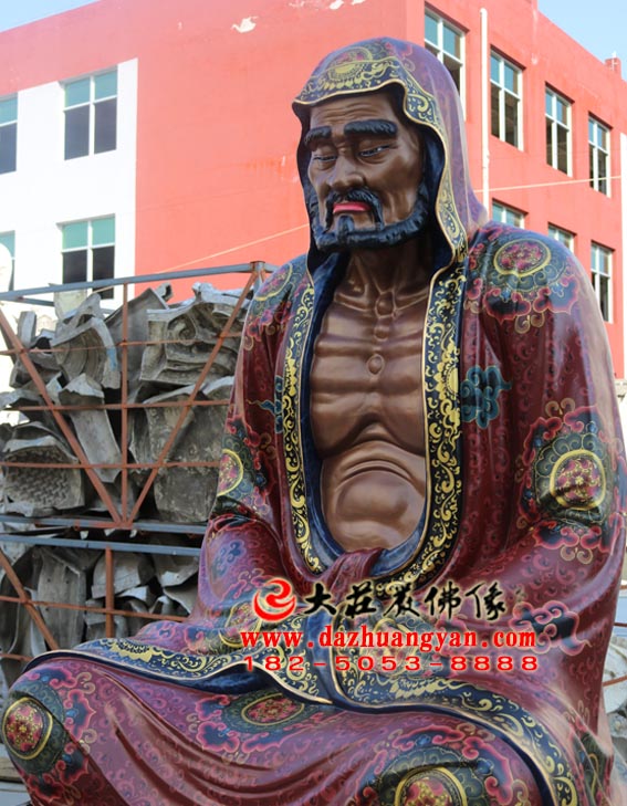 彩绘描金达摩佛像
